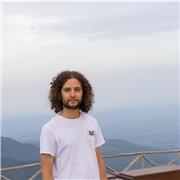 Insegnante di Storia, laureando in scienze storiche e orientalistiche, università di Bologna, doppio titolo a Parigi